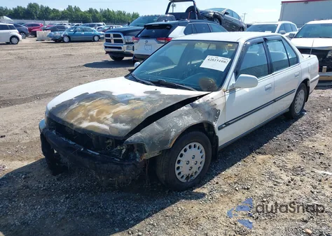 1993 Honda Accord Lx z USA, uszkodzony, nr VIN 1HGCB7654PA150623